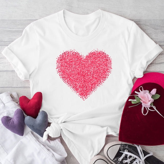 QIPOPIQ T-Shirt Graphique d'Extérieur pour Femmes, T-Shirt Imprimé Cœur, Hauts d'Entraînement, Liquidation