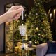 thumbnail image 3 of Decoraciones de Árbol de Navidad Decoración de Navidad Colgante de Cono de Pino Acrílico, Colgante de Cono de Pino Realista, Colgante de Árbol Pequeño Transparente, 3 of 6