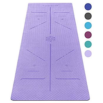 yoga mat with lines