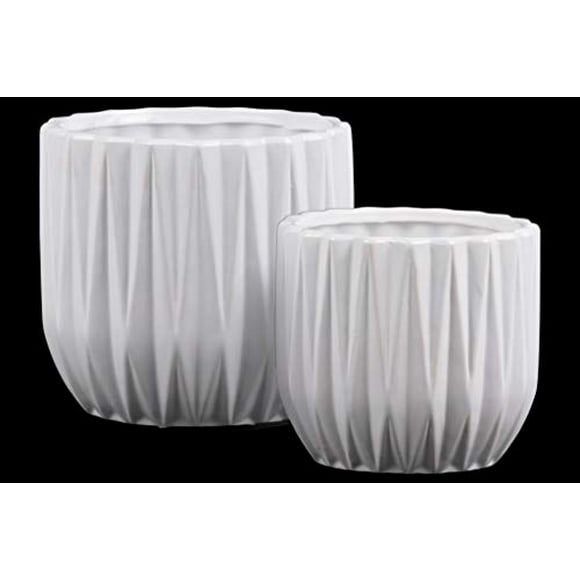 Urban Trends 55403 Pot, White