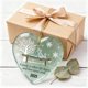 thumbnail image 4 of Adorno de vidrio marino en forma de corazón, decoración de amistad familiar para mejores amigos, recuerdo atemporal de familia y amistad, adorno de árbol verde acuarela, adorno navideño para colgar en, 4 of 9