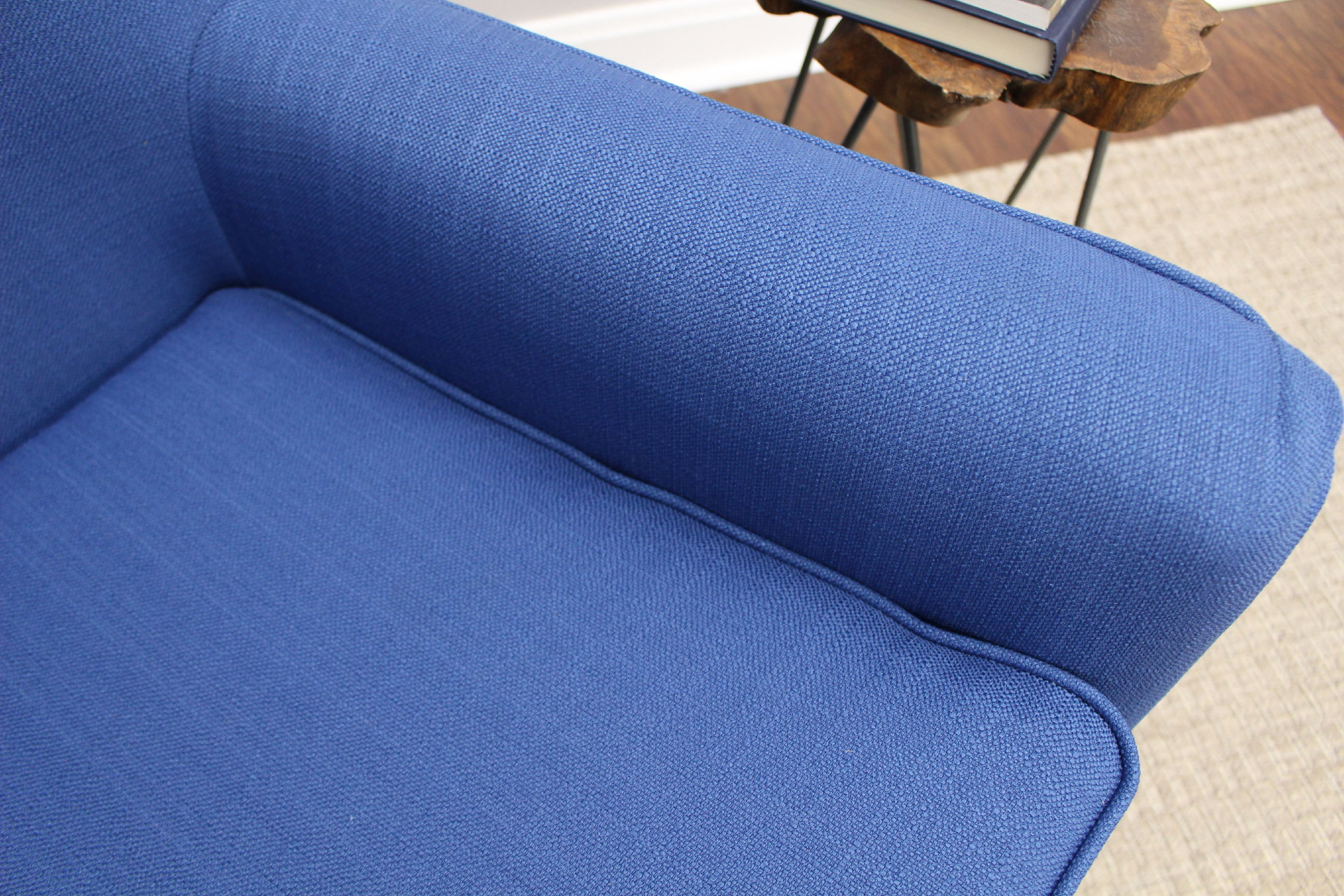 Laura Mid Century Lounge Chair