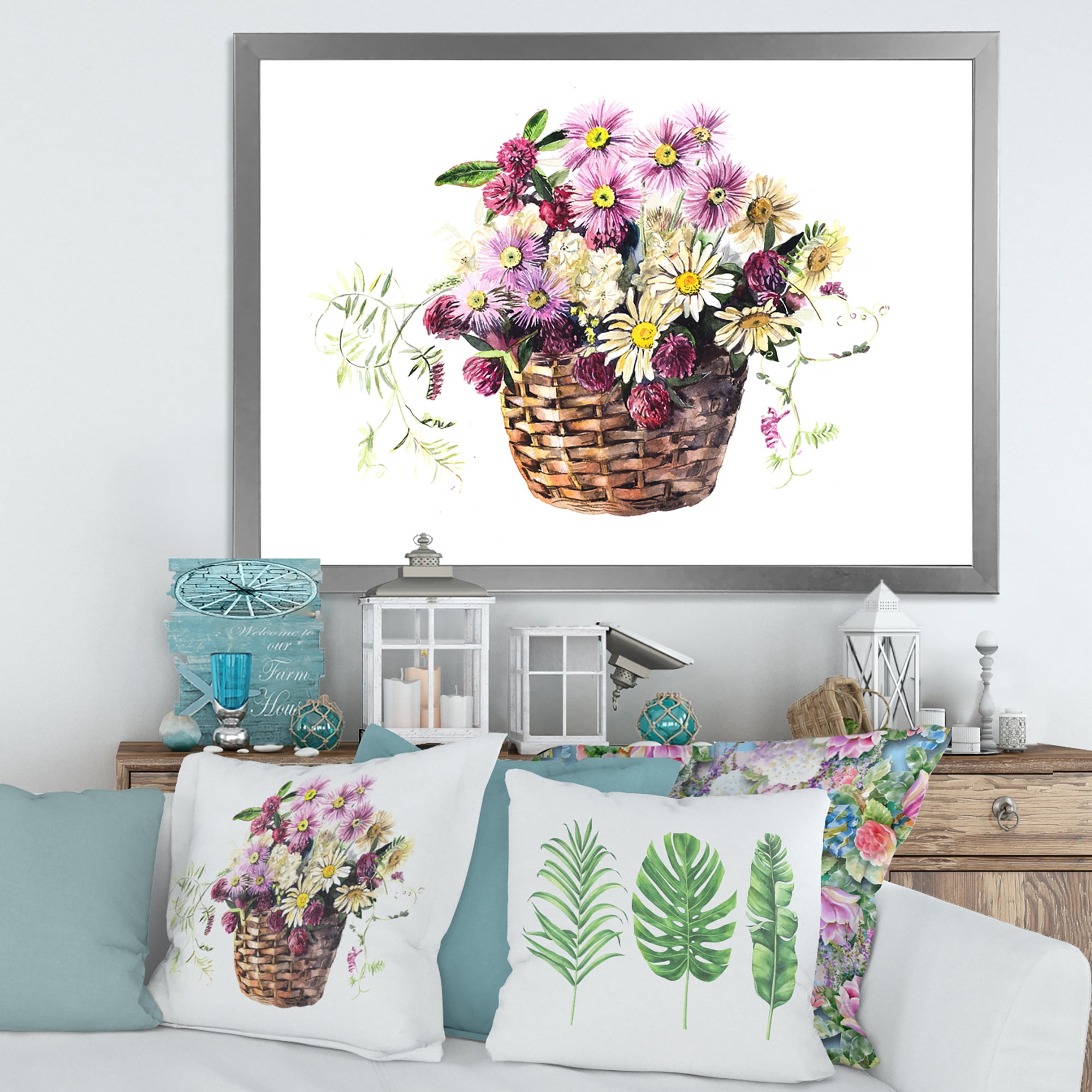 Designart 'The Basket Bouquet From Meadow Flowers' Traditional Framed Art Print