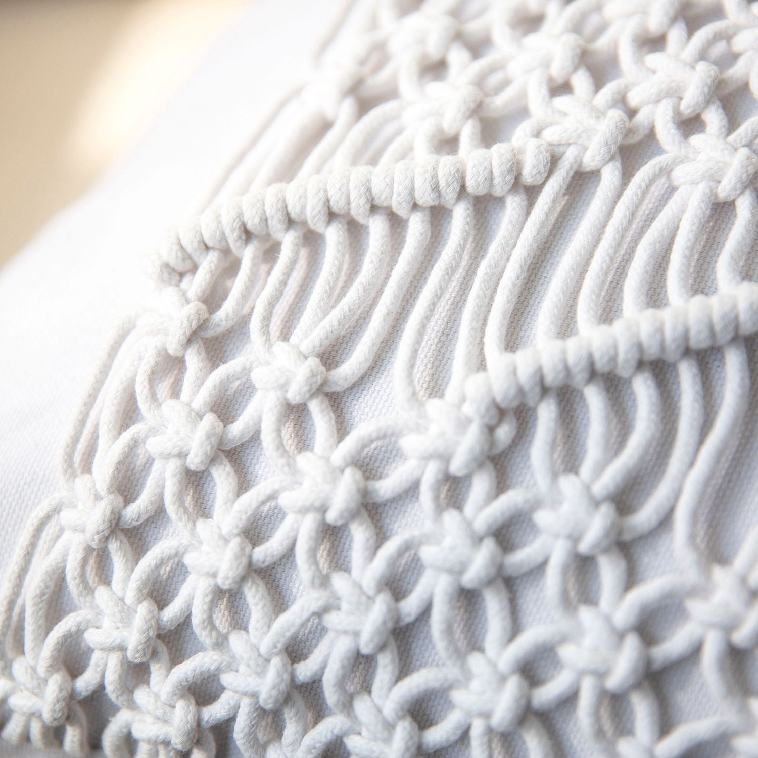 Phantoscope 100% Cotton Handmade Crochet Boho Throw Pillows with Invisible Zipper, 18 x 18 in Square Cushions, Pure White, 2 Pack