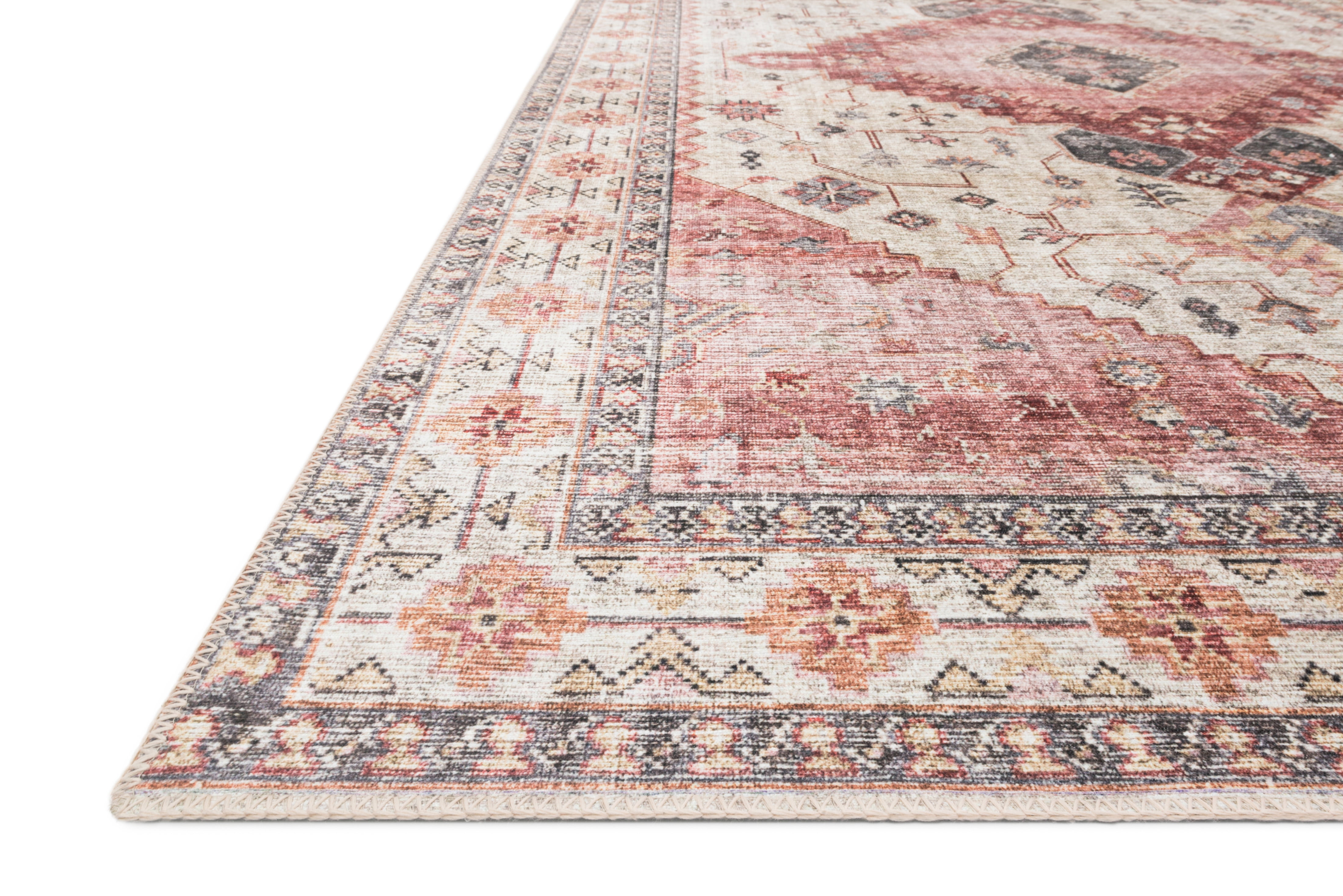Loloi Skye Ivory / Berry 6'-0" x 9'-0" Area Rug