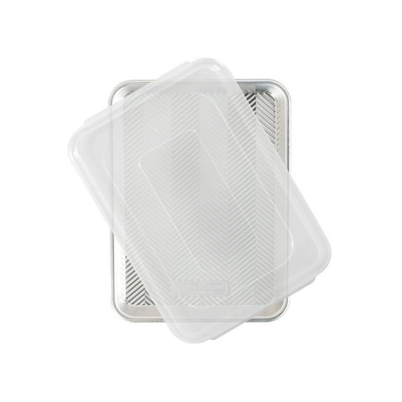 Nordic Ware Prism Quarter Sheet Pan with Lid