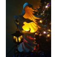 thumbnail image 3 of Mensajero del Infierno con Linterna, Linterna de Decoración de Brujas, El Fantasma Buscando Luz, Escultura de Fantasma de Resina Realista para Decoración de Jardín de Halloween Lámpara de Bruja Creativa de Halloween Sincero Electrónica, 3 of 3