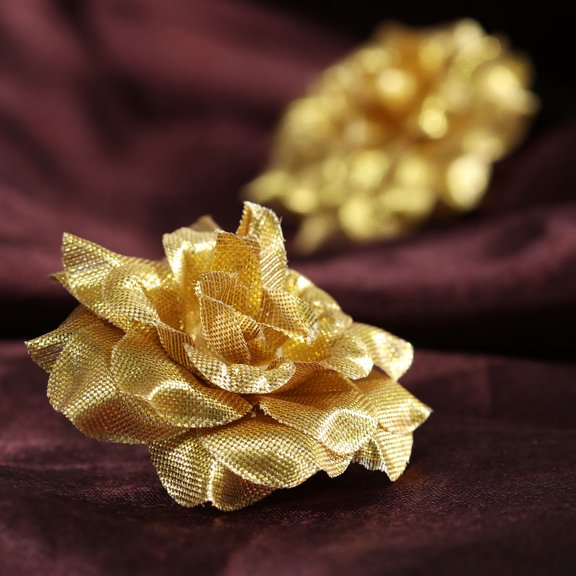 Healifty Set of 50 Golden Artificial Roses for Wedding Decorations, Party Centerpieces, Home and Event Floral Arrangements