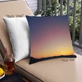 thumbnail image 1 of Ahgly Company Color Focus Color Gradient Oreiller de Jet Extérieur 18 Pouces par 18 Pouces, 1 of 6