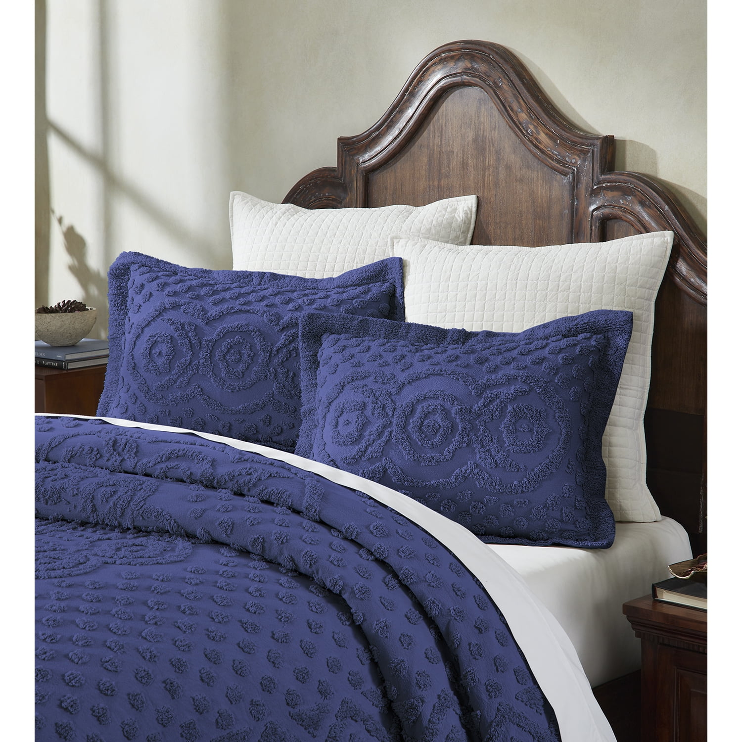 Better Trends Euro Sham Pillowcase For Bedspread 100% Cotton 1 Pack 26" x 26" Ultra Soft Waffle Weave Medallion Design Decorative Case Covers for Bed Heirloom Collection (Navy)