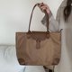 thumbnail image 4 of Bolso de gran capacidad, diseño de moda moderno para mujer, bolso de hombro, bolso de viaje, bolso de clase para estudiantes, tela de nailon, bolso de mano totalmente combinado, 4 of 6