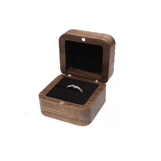 Caja Para Dos Anillos De Bodas Alhajero Magnético De Madera Esponja Blanca