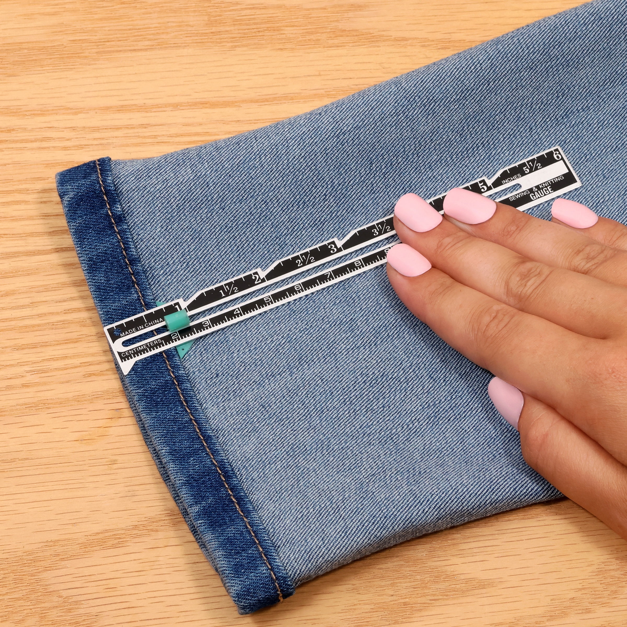 Hello Hobby 6-Inch Sewing Gauge and Fabric Marking Pencil Set