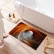 thumbnail image 4 of Felpudo con ilusión óptica | Diseño 3D sin fondo | Uso en interiores y exteriores para entrada, sala de estar y dormitorio | Antideslizante, absorbente de agua, fácil de limpiar, 4 of 6