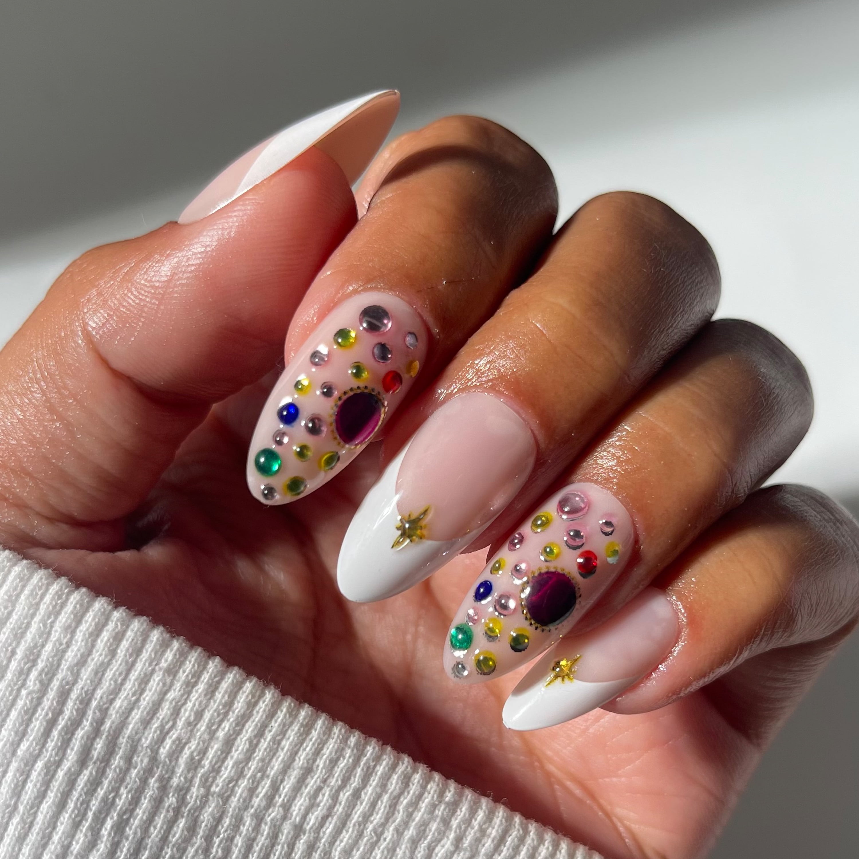 Salon Perfect Artificial Fake Press On Nails, 480 Charmed French Gems, Medium Almond, File, Glue and Prep Pad Included, 30 Nails
