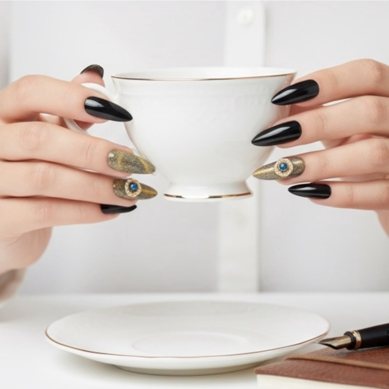 Nude Animal Print French Press On Nails, Extra Long Coffin Ballerina Fake Nails, Wild Side
