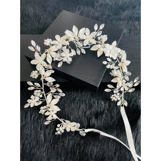 ILENE - SILVER FLOWERS AND LEAVES WITH CRYSTAL SPRAYS HAIR CIRCLET