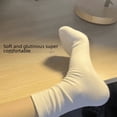 thumbnail image 4 of Calcetines blancos de mujer hasta la mitad de la pantorrilla, calcetines de otoño e invierno sin hueso, calcetines de confinamiento, calcetines de tubo largo, calcetines de tubo alto japoneses, 4 of 5