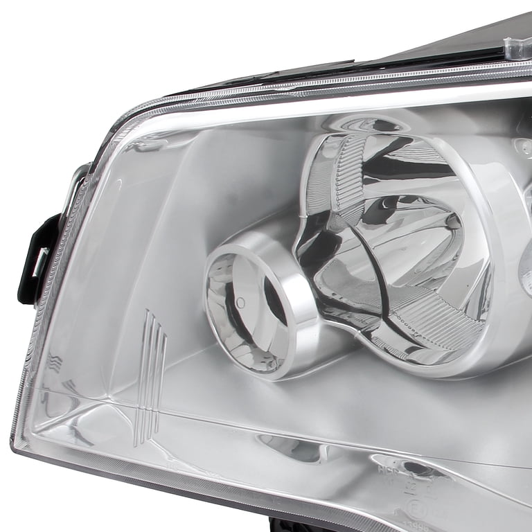 Headlightsdepot Right Side Tail Light For 2004-2007 Chrysler Town & Country & Dodge Caravan