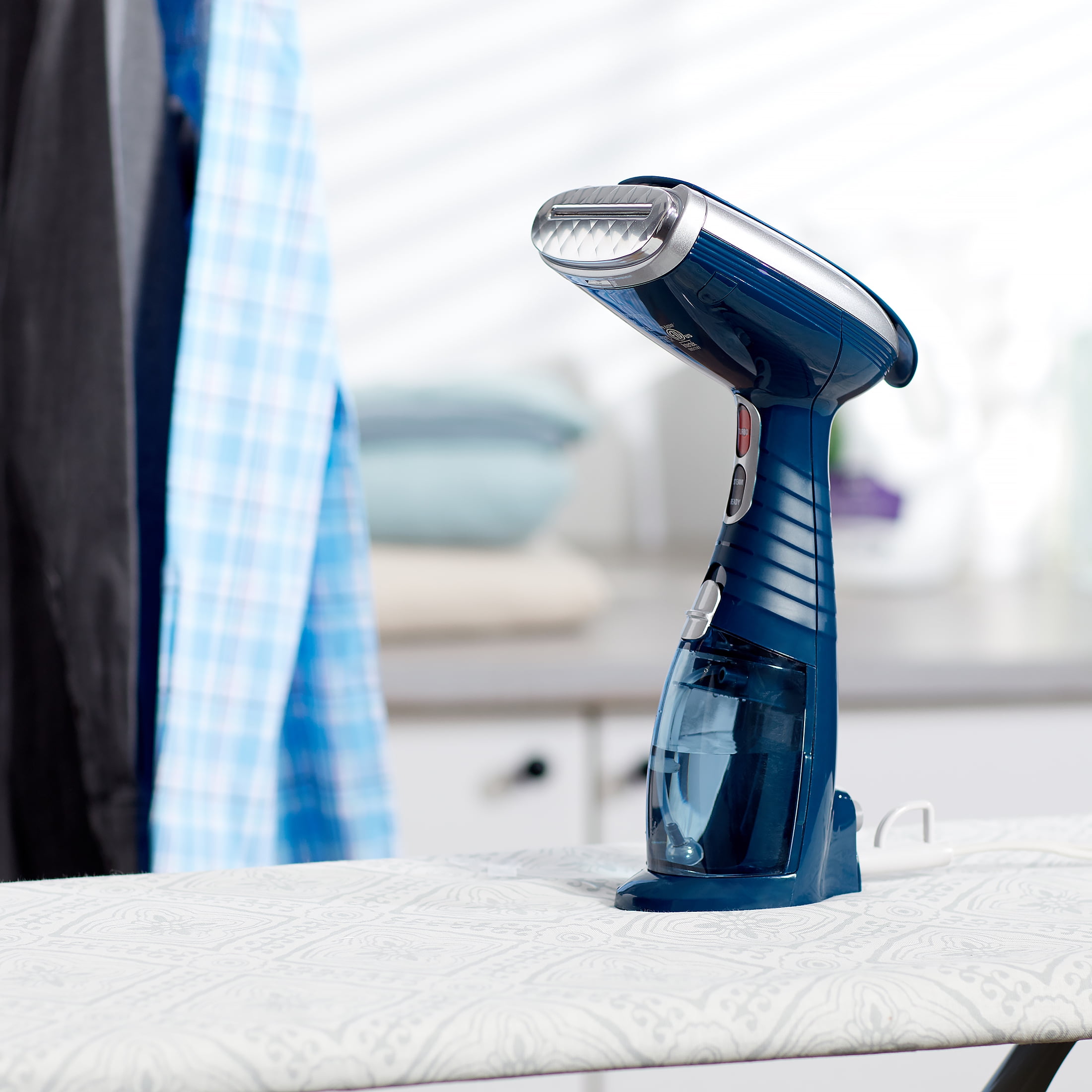 Conair Handheld Garment Steamer for Clothes, Turbo ExtremeSteam 1550W