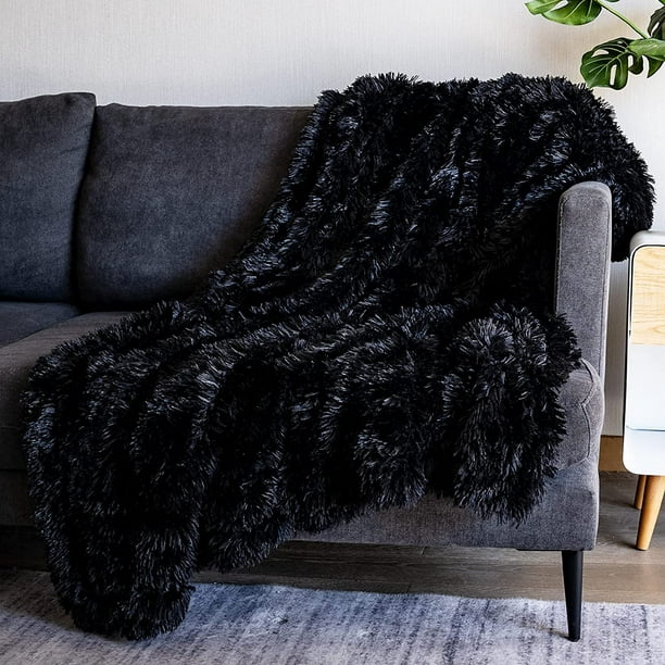 Soft Fuzzy Faux Fur Throw Blanket Twin Size 70x78,Reversible Lightweight Fluffy  Cozy Plush Fleece Comfy Furry Microfiber Decorative Shaggy Blanket for Couch  Sofa Bed,Black 