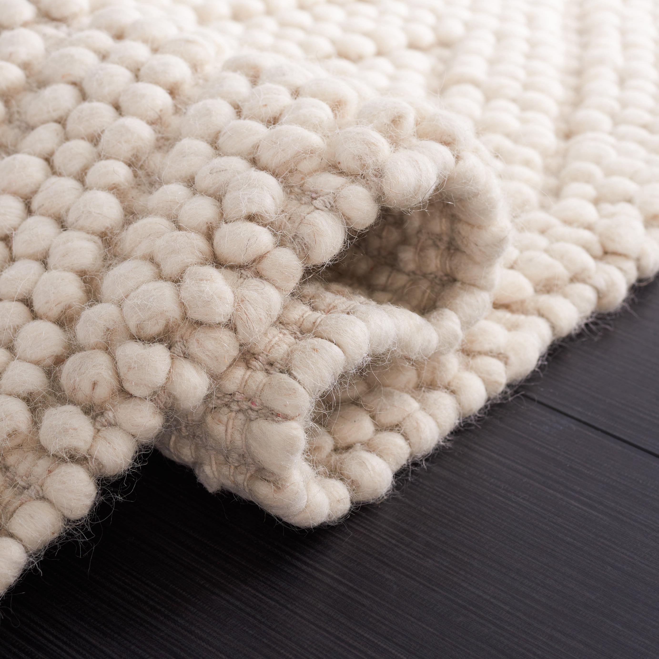 SAFAVIEH Natura Aylen Diamond Area Rug, Ivory, 6' x 9'