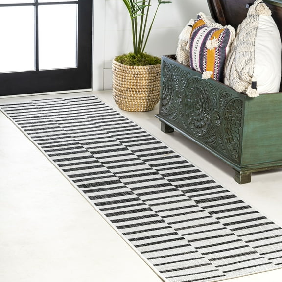 JONATHAN Y SANTA MONICA 2 x 10 Runner Rug, Sukie Offset Stripe - Ivory/Black, SMB133E-210