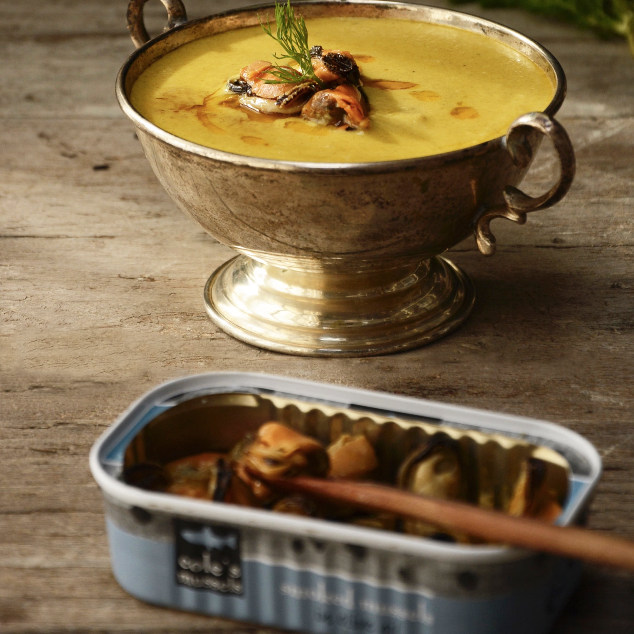 COLES SMOKED MUSSELS CANNED IN EXTRA VIRGIN OLIVE OIL - Canned Mussels, High in Protein, Applewood Smoked, Hand-Packed Seafood, Gluten-Free - 4 oz (5 pack)