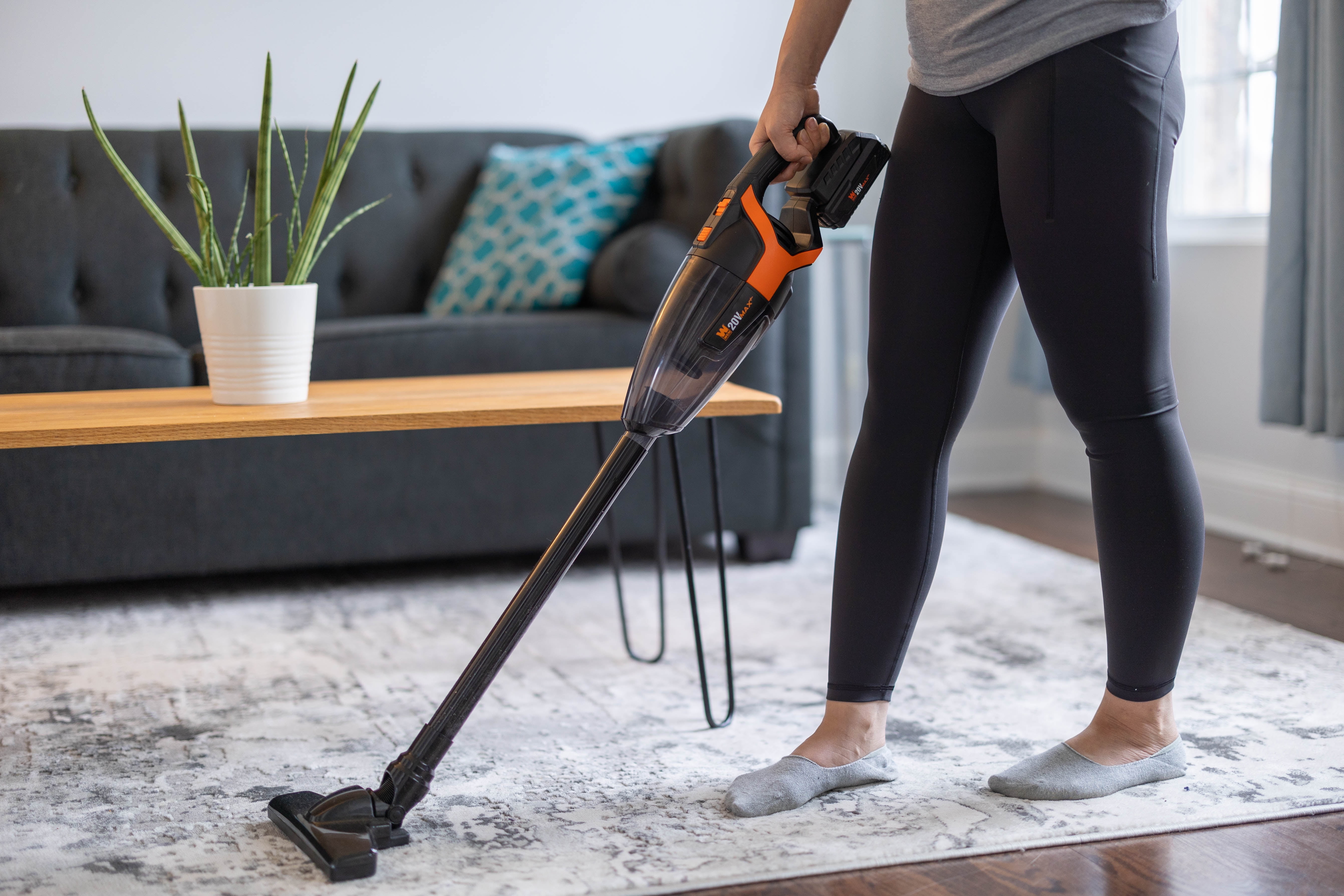 WEN 20V Max Cordless Handheld Vacuum Cleaner Kit with 2.0 Ah Lithium-Ion Battery and Charger