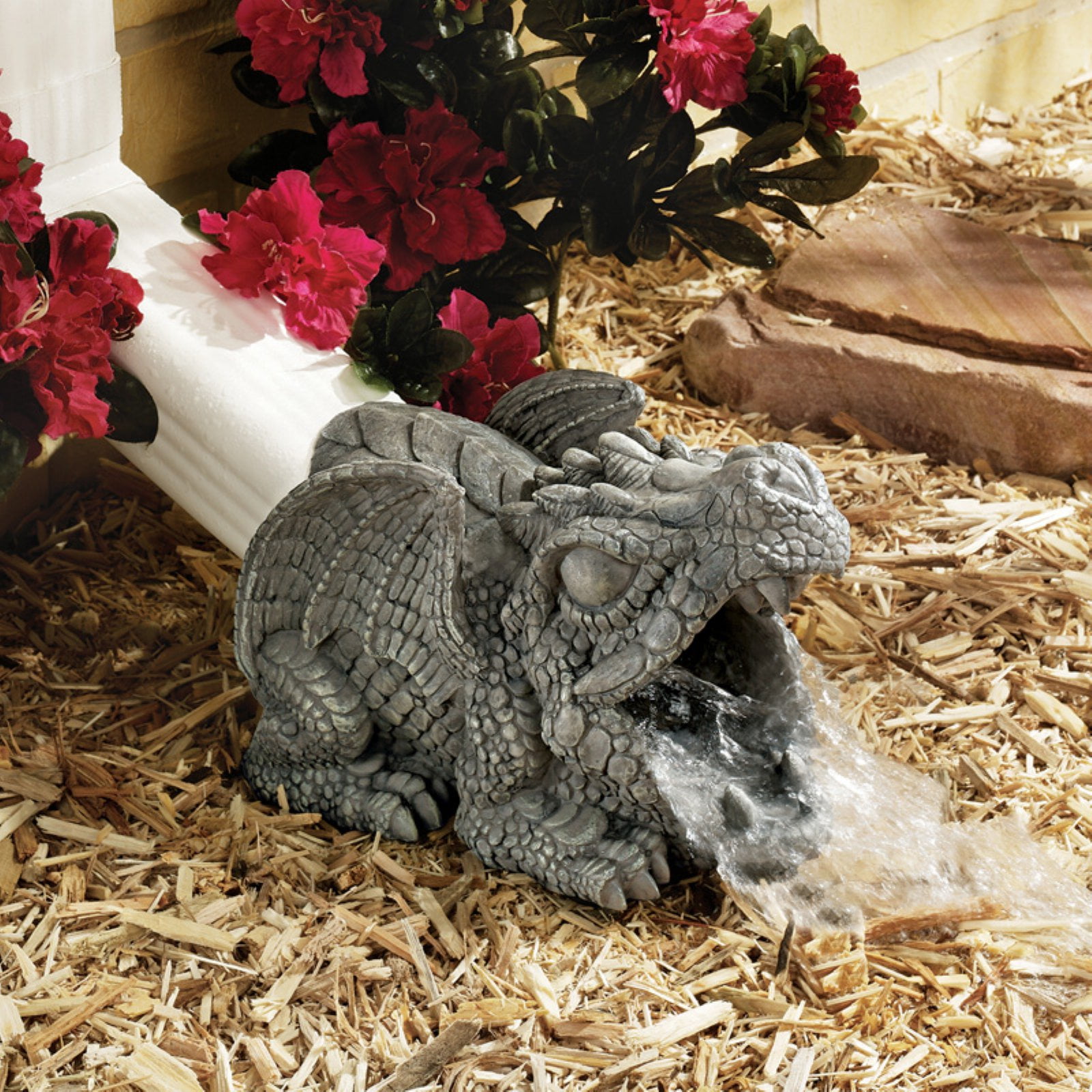Design Toscano Darian the Dragon Gutter Guardian Downspout Statue