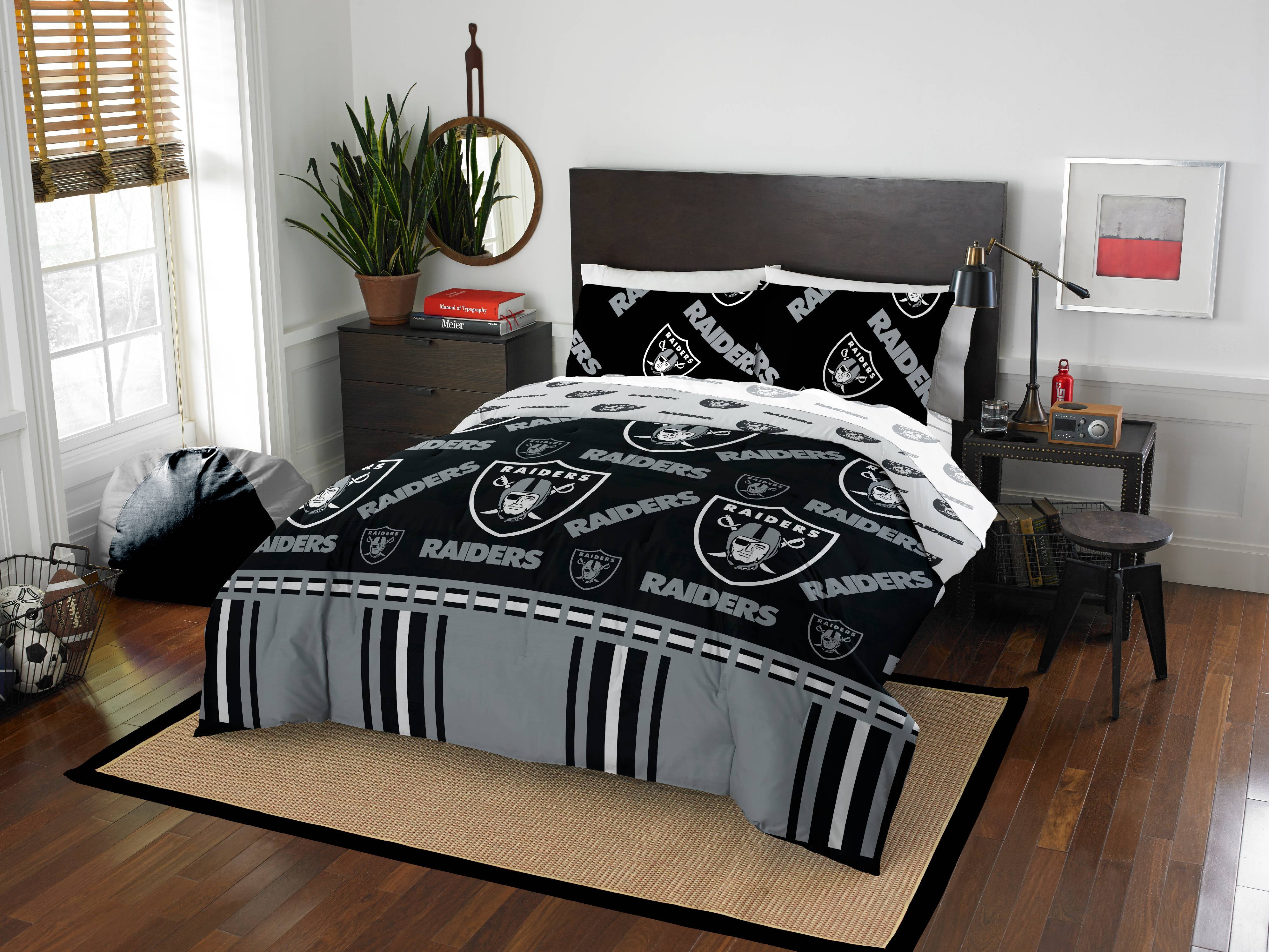 NFL Las Vegas Raiders Bed In Bag Set 