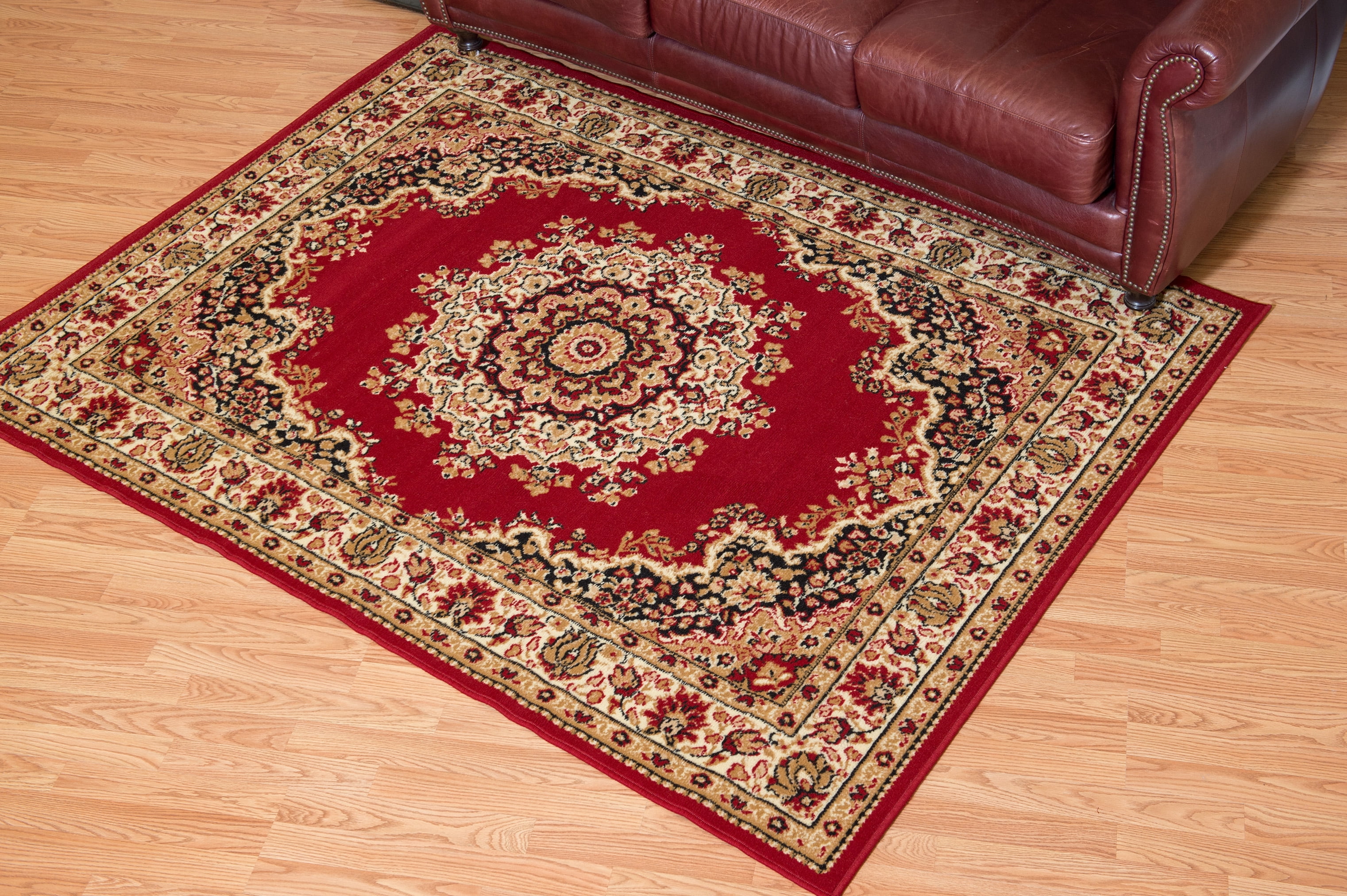 United Weavers Plaza Felicity Runner Rug, Medallion Pattern, Red, 2'3 X 7'2"