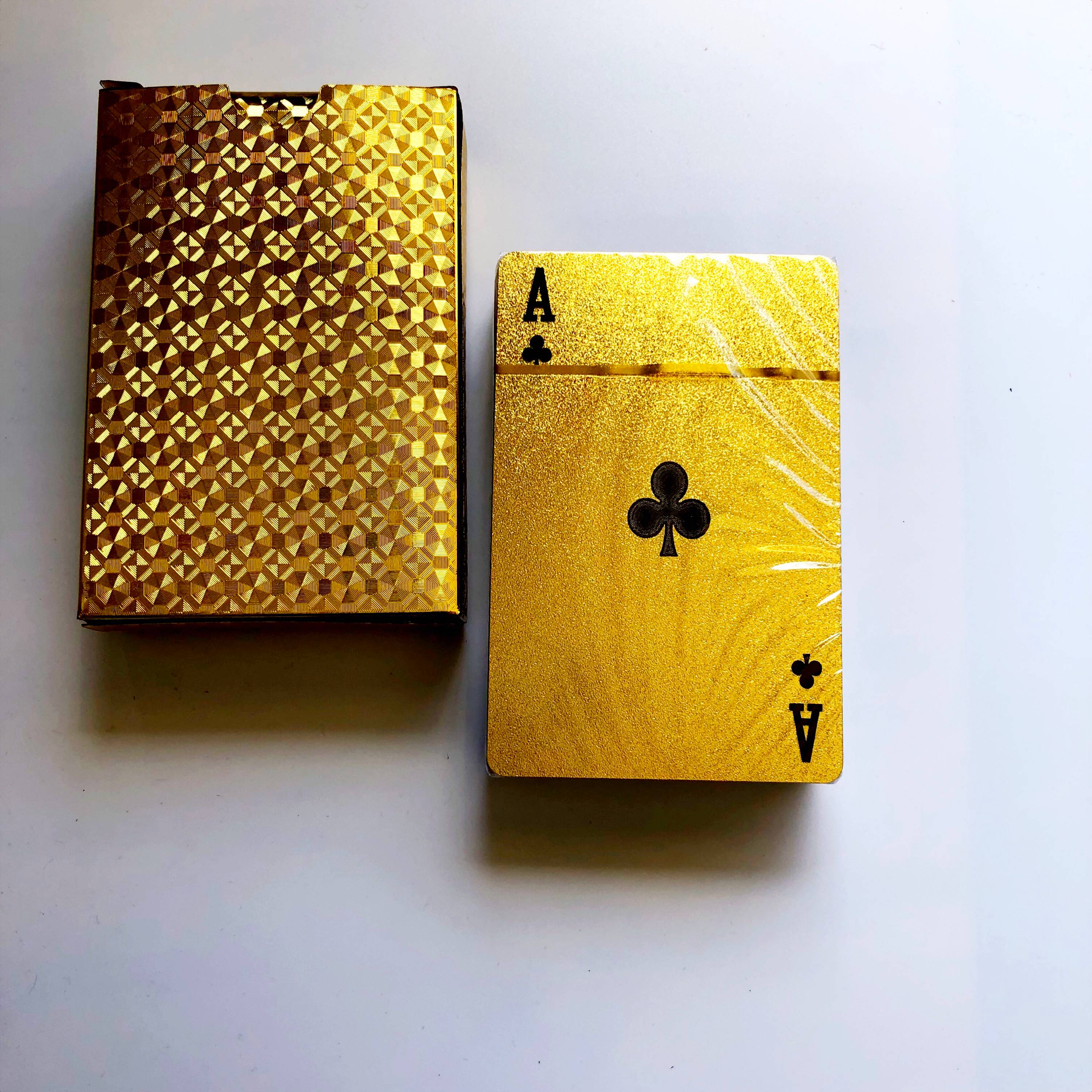 OWAKO Playing Cards Waterproof Standard Poker Cards for Gift Party Table Game Magic Trick 3 Colors Black Silver Gold
