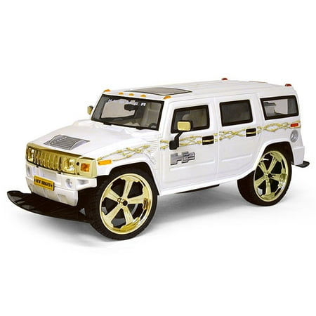 1:6 Scale Radio-Controlled "Slammed" Hummer H2 White
