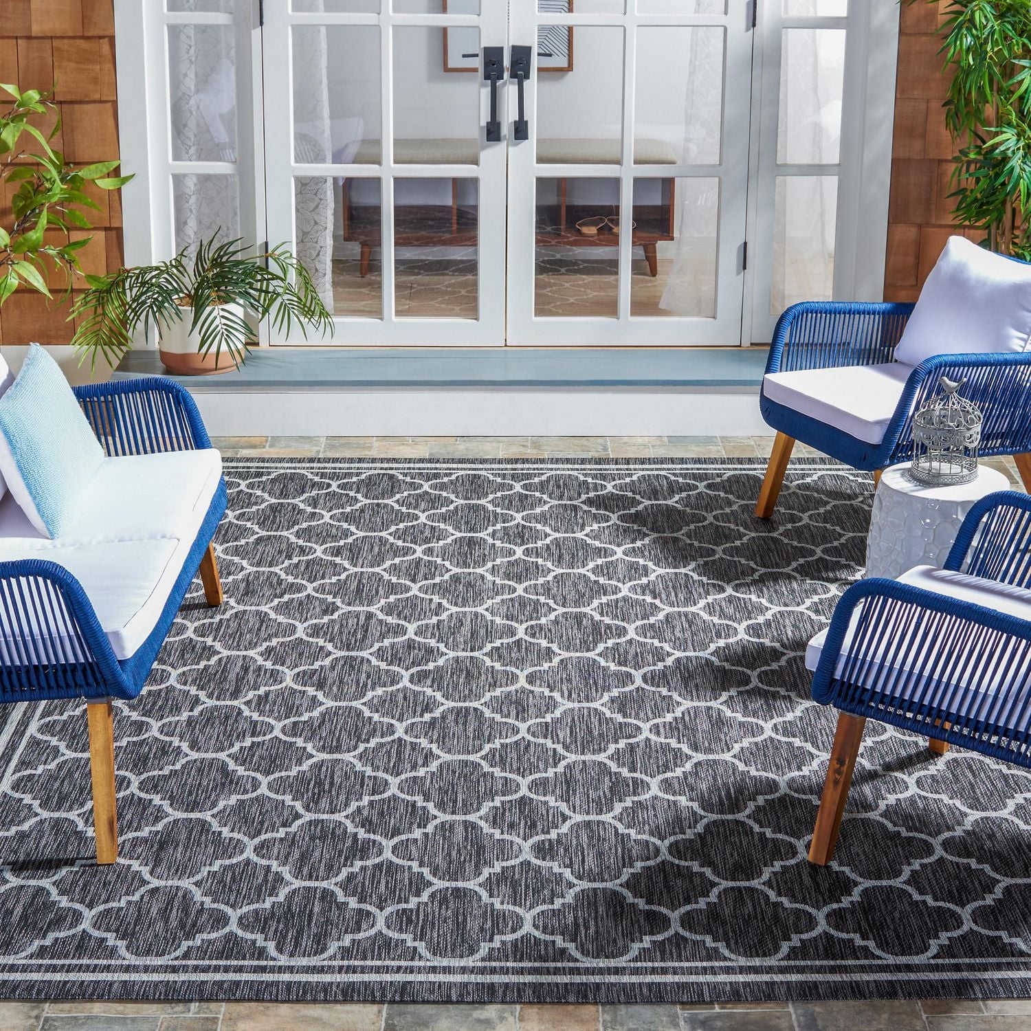 SAFAVIEH Courtyard Claudia Geometric Indoor/Outdoor Area Rug
