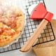 thumbnail image 1 of Cortador de pizza de acero inoxidable con mango de madera | Rodillo con forma de hacha para pizza, panqueques y pasteles | Herramienta de cocina ergonómica para restaurantes y uso doméstico, 1 of 7