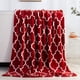 thumbnail image 1 of Manta Comfort Elegante 127x152 cm Terciopelo Polar Rojizo con Diseño Cuatrifoil, 1 of 8