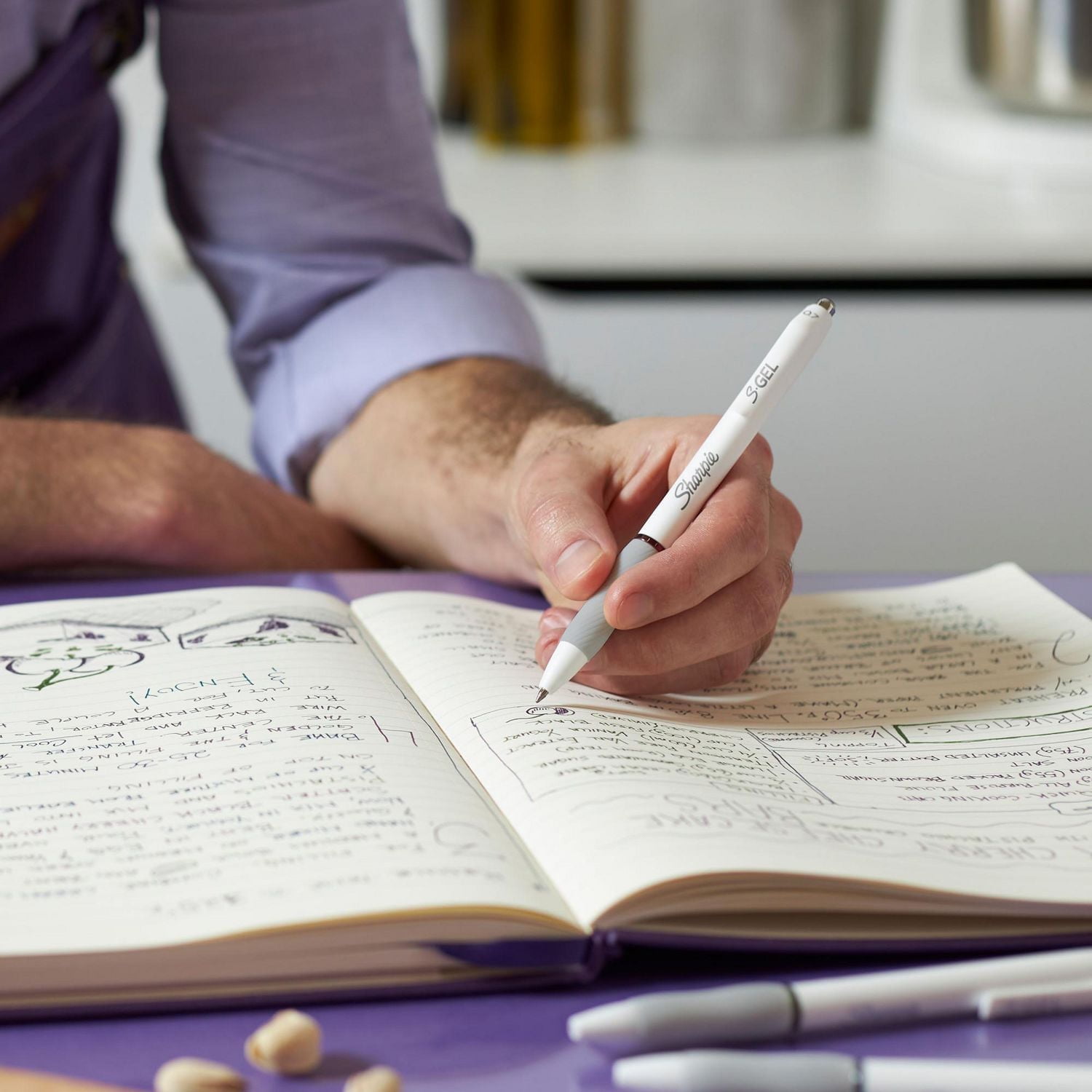 Sharpie S-Gel Pens, Fashion Barrel Gel Pens, Pearl White Body, Medium (0.7mm) Point,  Bold Jewel Colour Assortment, 4 Count, S-Gel