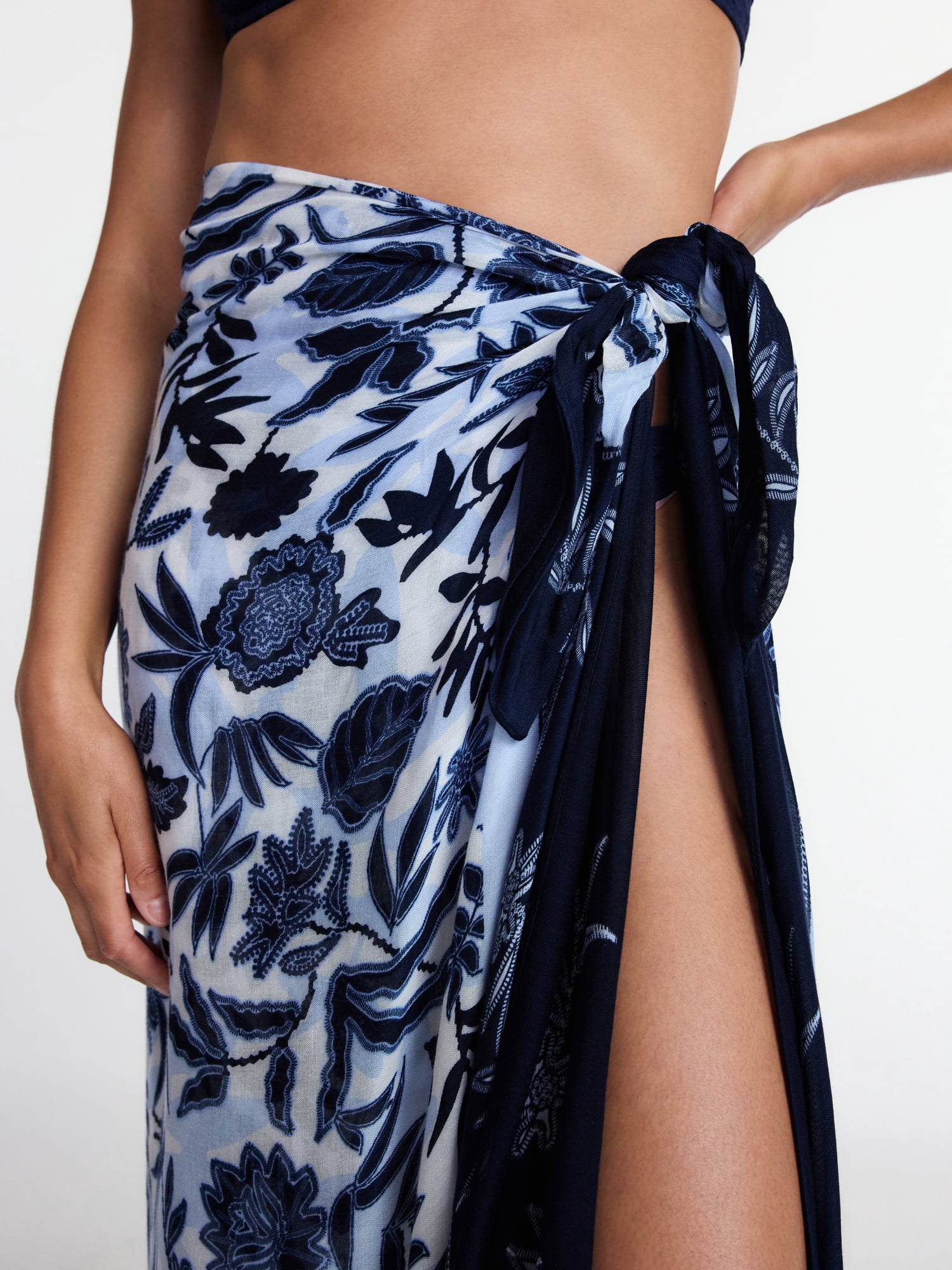 Time and Tru Women’s Print Pareo, One Size