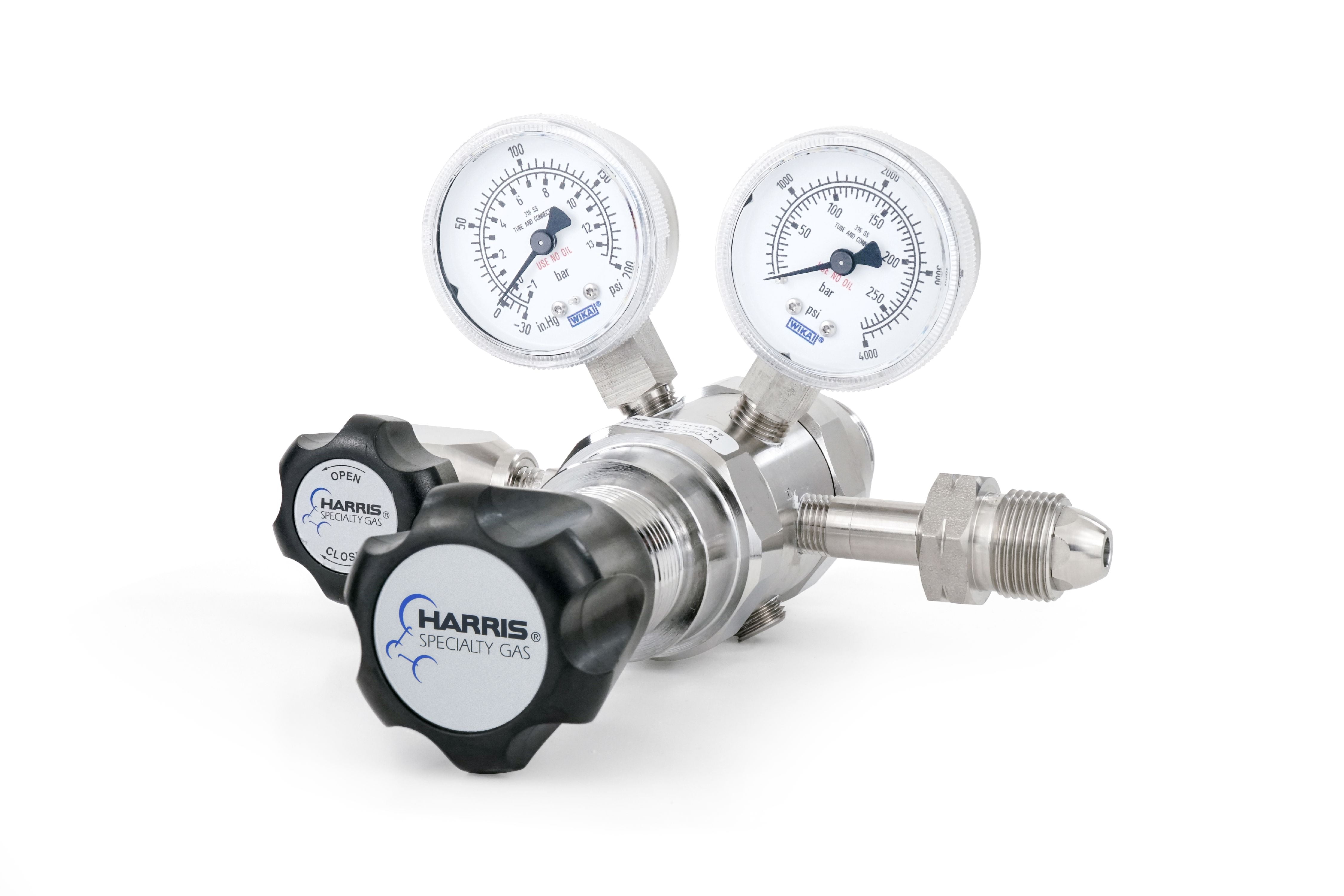 Compressed air specialty gas lab regulator, CGA 590, 2stage, 316