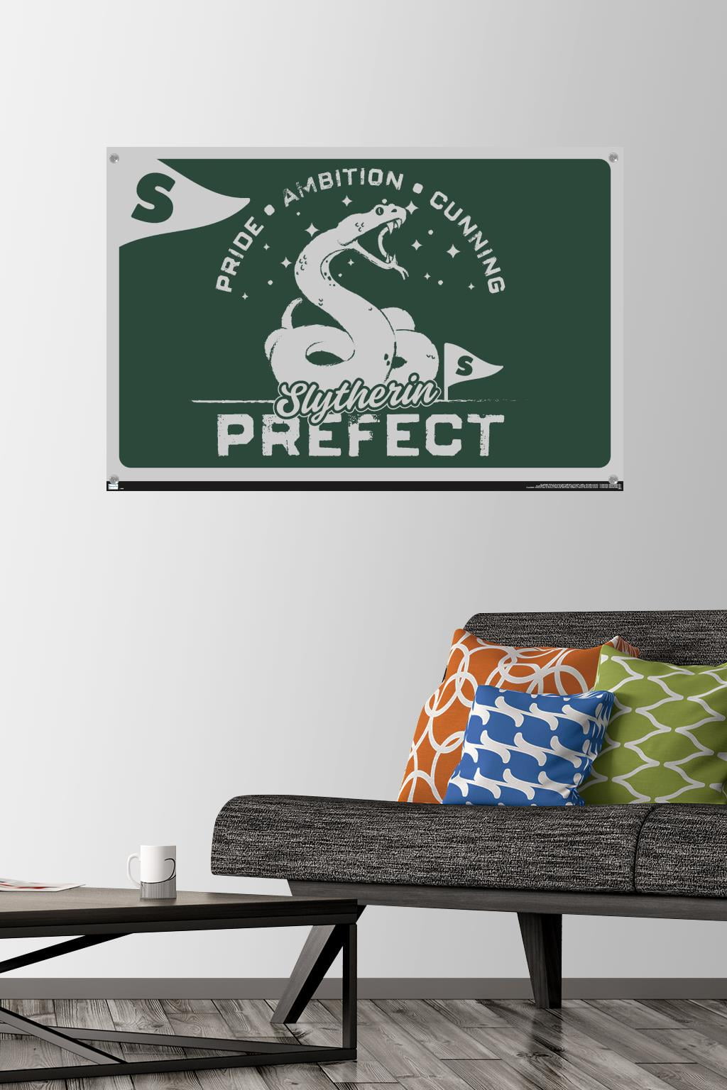The Wizarding World: Harry Potter - Slytherin Clubhouse Crest Wall Poster with Pushpins, 22.375" x 34"