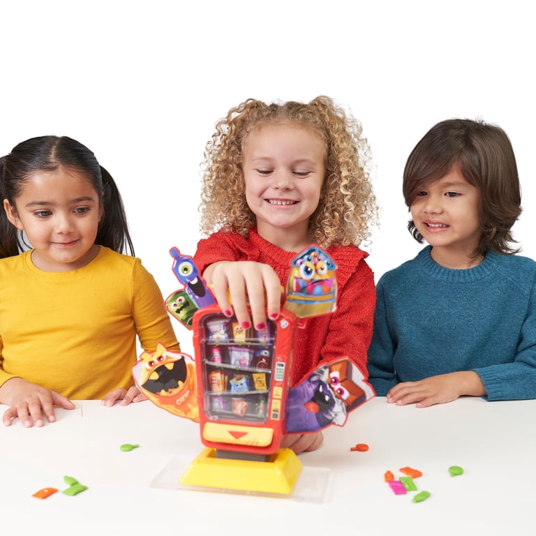 Goliath, Smack 'N Snack, 24 Candy Pieces, Vending Machine Game