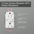thumbnail image 3 of Receptáculo Lutron CAR-15-GFST-WH Claro 15A con autodiagnóstico, blanco, 3 of 6