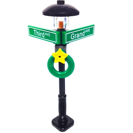Lamp Post Sign Lego® MinifigurePack: Holiday City/Town Street Sign and Lamp Post