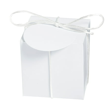 Fun Express White Favor Boxes with Tie & Tag - 12 Pieces