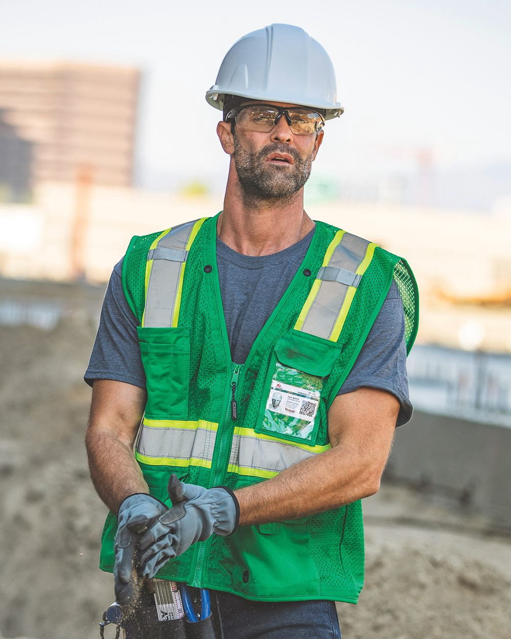 Kishigo EV SeriesÂ® Enhanced Visibility Multi-Pocket Mesh Vest