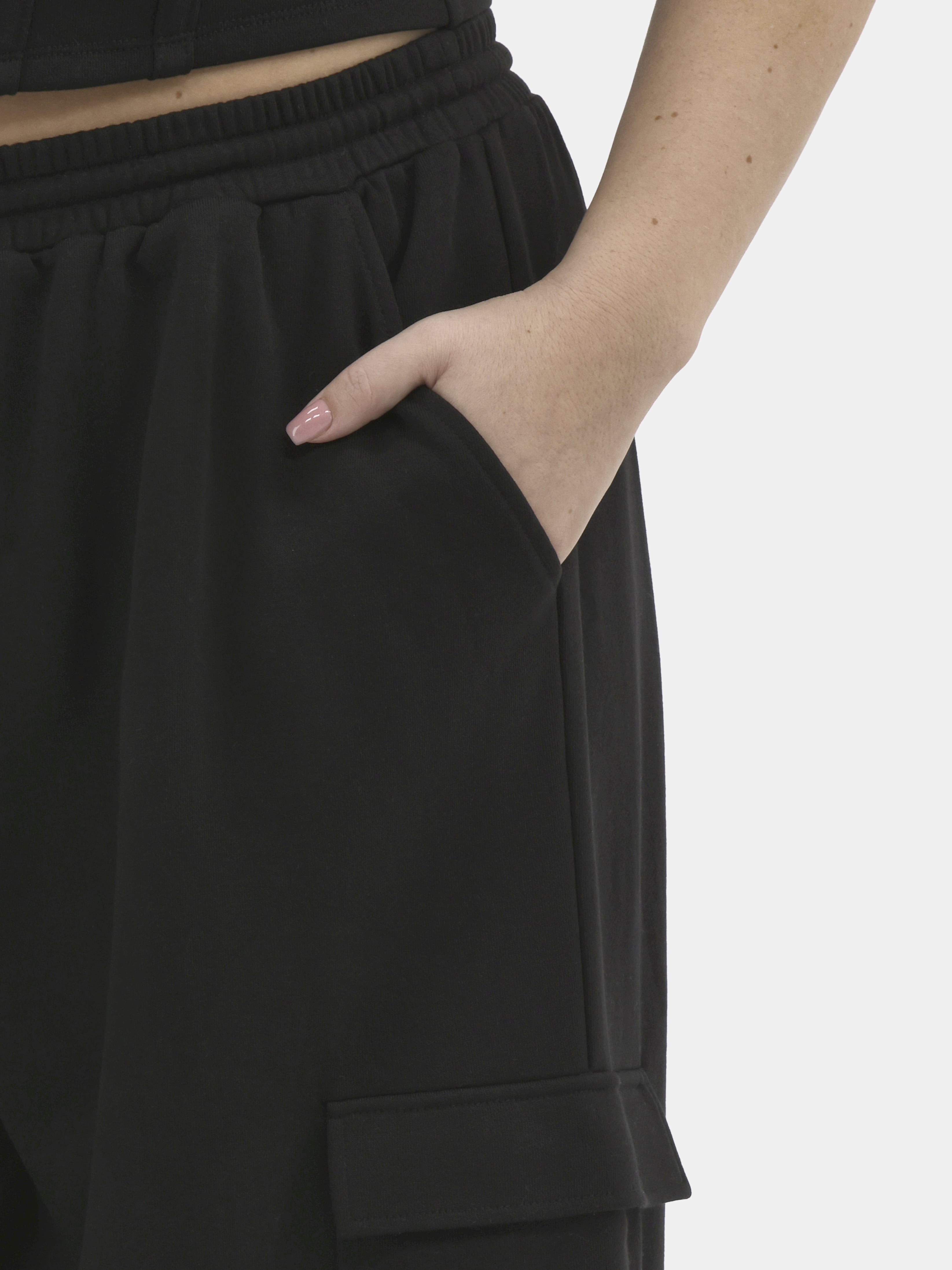 No Boundaries Tube Top and Cargo Sweatpants Set, 2-Piece, Women's