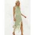 thumbnail image 3 of Conjunto de dos piezas de verano para mujer: top sin mangas con cuello alto y encaje, y falda larga con bajo irregular., 3 of 6