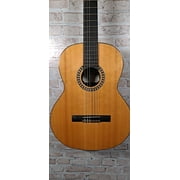 Kremona Romida Acoustic Guitar w/ Spruce Top, Rosewood Back/Sides, Ebony Fingerboard, & Case