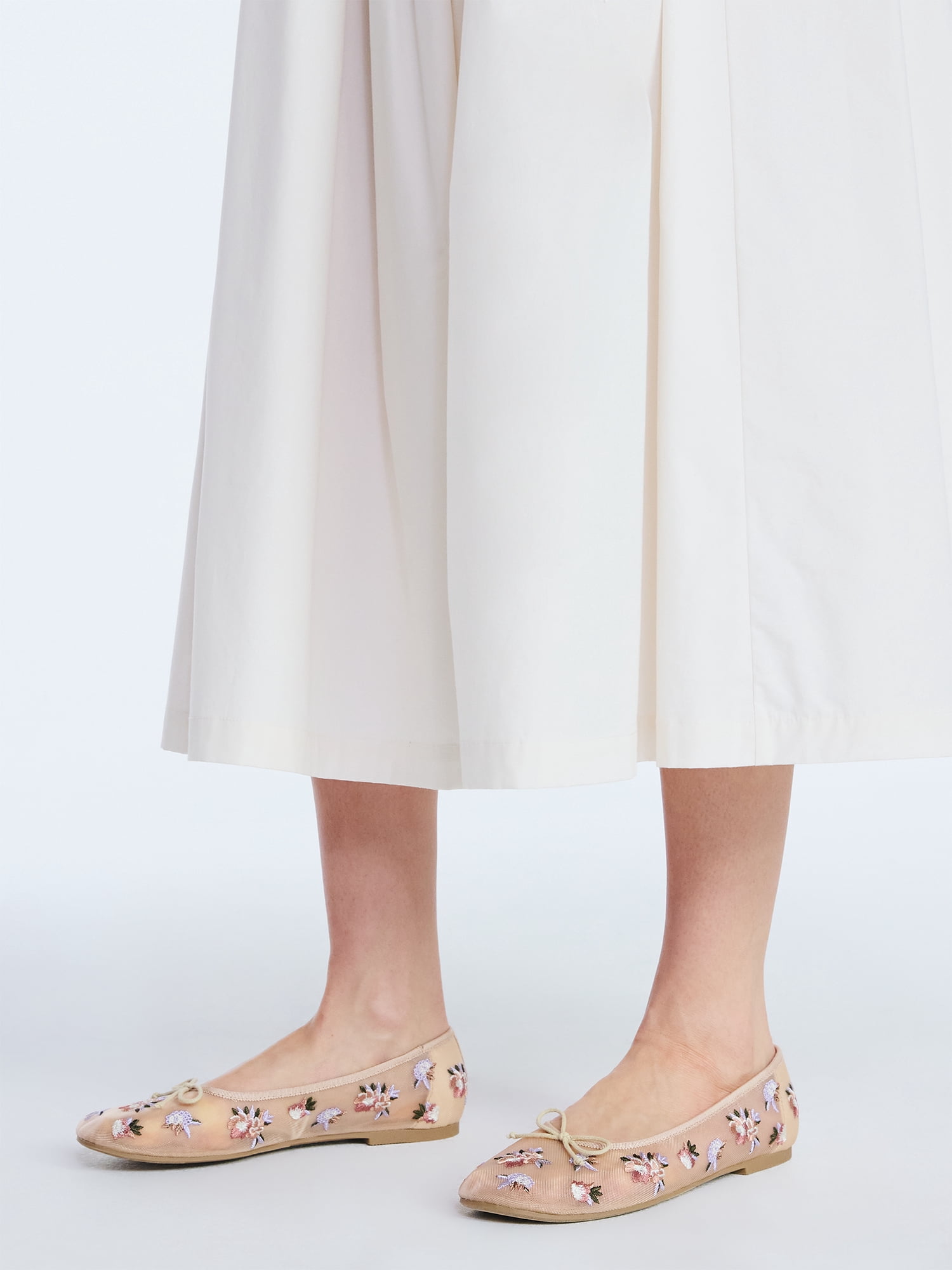 Scoop Women's Floral Mesh Ballet Flats